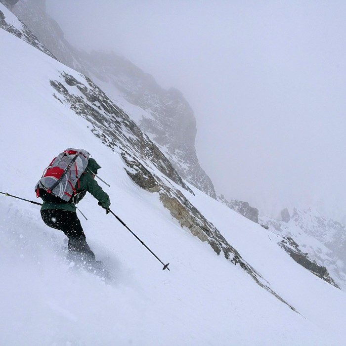 Cala Cimenti e il suo Laila Peak con gli sci